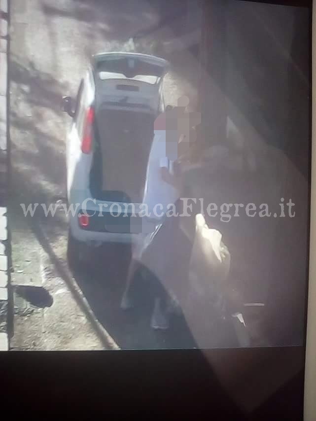 POZZUOLI/ Sacchi di rifiuti e ingombranti in strada, 2 incivili beccati dalle telecamere