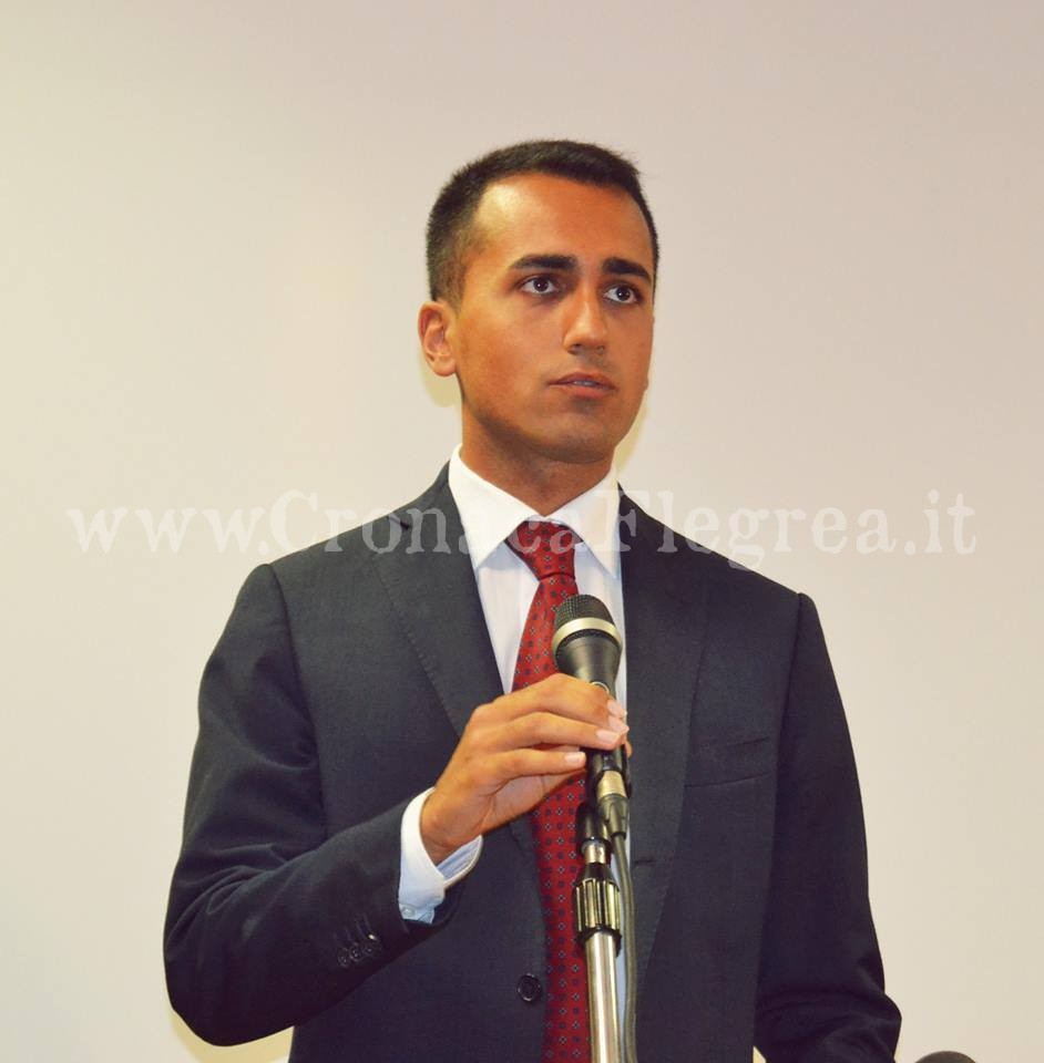 POZZUOLI/ Strage del bus, Di Maio contro Autostrade: “Castellucci si dimetta”