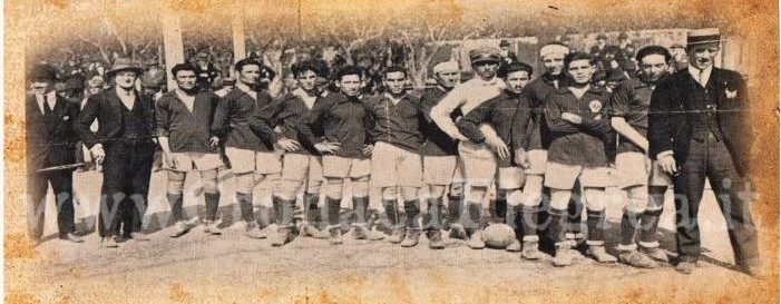 Pozzuoli celebra la storia della Puteolana: una mostra fotografica per la prima squadra del Sud