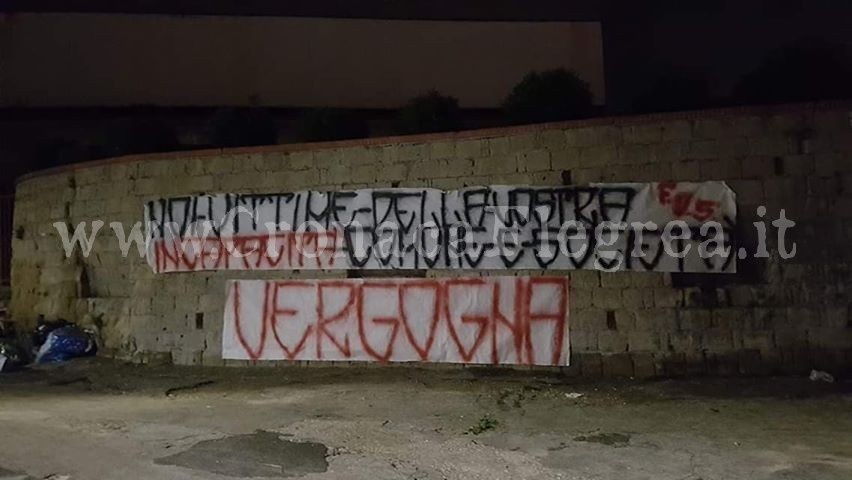 POZZUOLI/ Striscioni contro il Comune e la società: contestazione dei tifosi della Puteolana