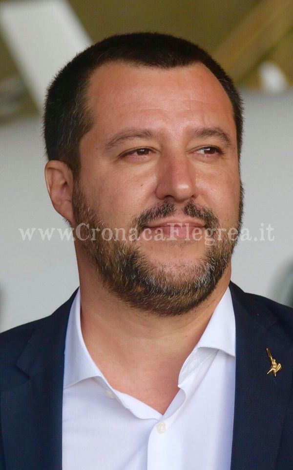 La città di Quarto contro il decreto sicurezza Salvini: votata la sospensione in aula