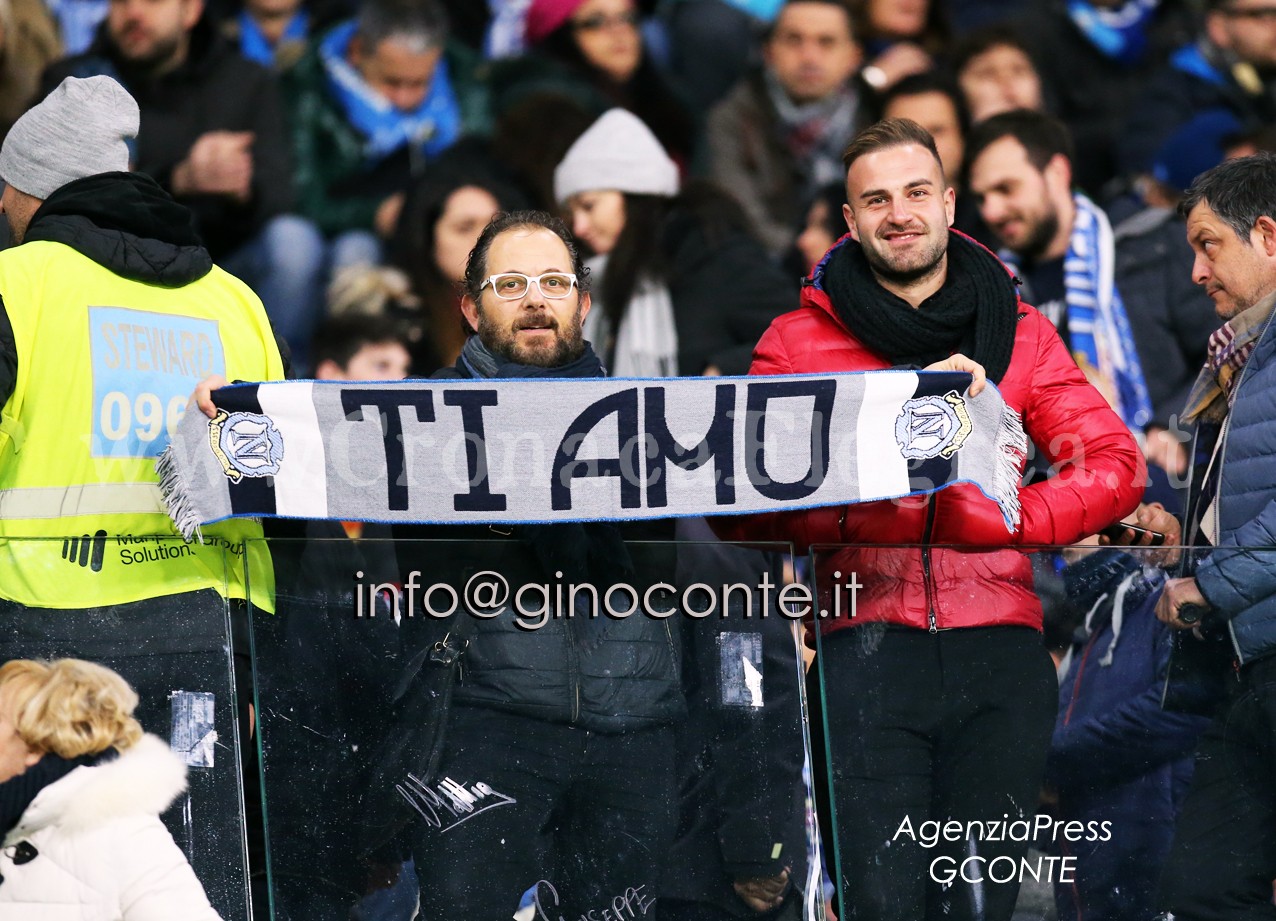 SPAZIO NAPOLI/ Dagli spalti al campo: i click più belli di Napoli-Lazio