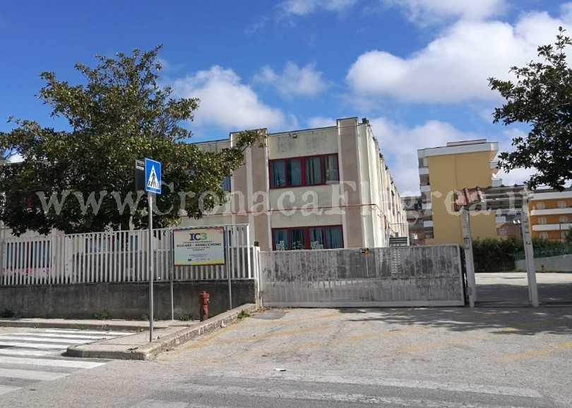 POZZUOLI/ Scuola, la “Rodari-Annecchino” apre le porte ai nuovi iscritti