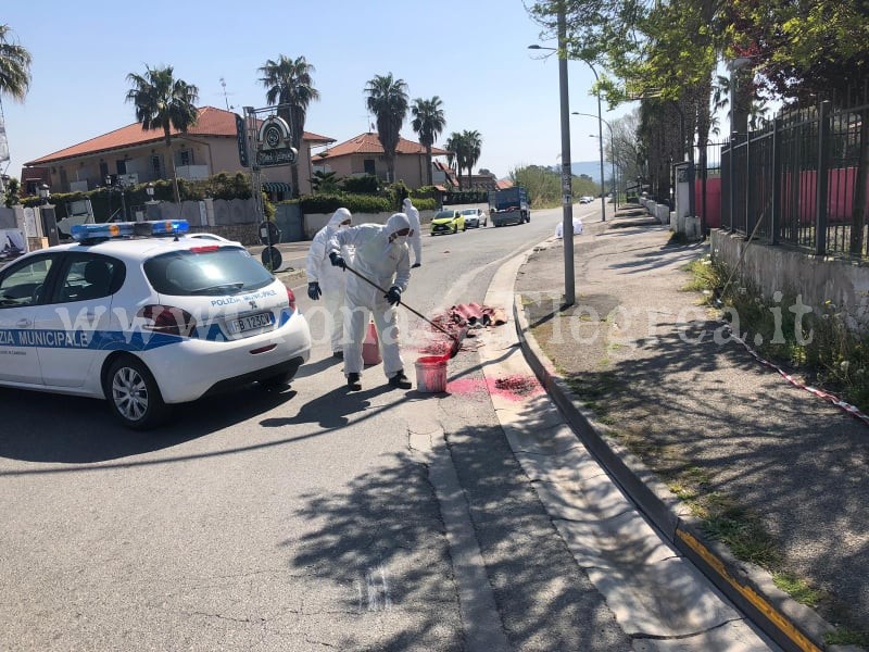 LICOLA/ Amianto abbandonato sulla Domiziana, via alla messa in sicurezza