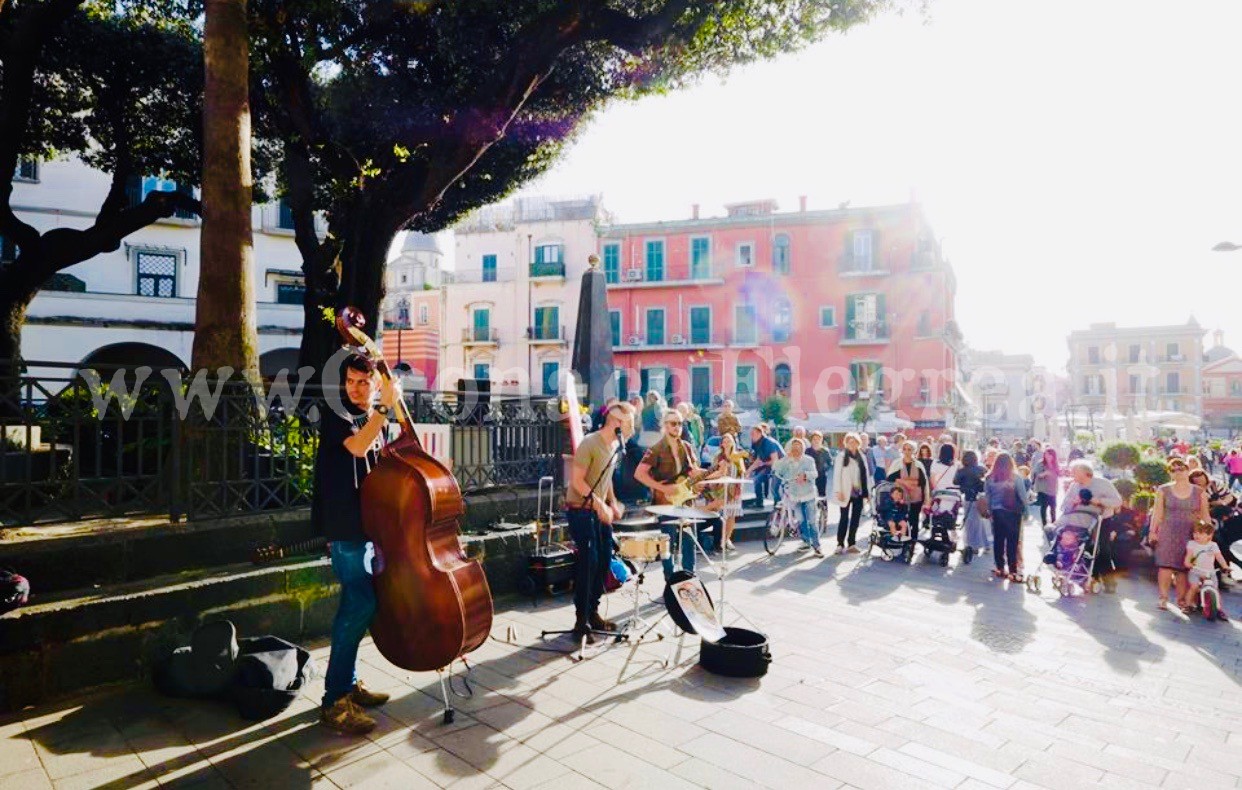 Pozzuoli in musica: tanti concerti in Piazza per l’International Jazz Day e il Primo Maggio