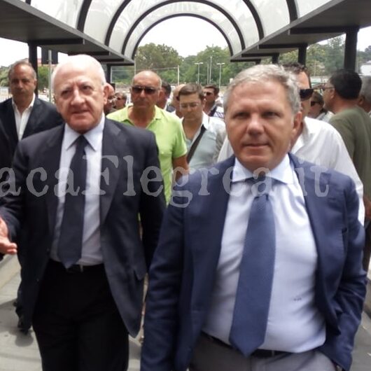 De Luca all’ospedale di Pozzuoli in visita al nuovo blocco operatorio e al reparto PMA