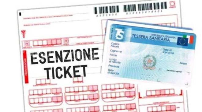 Sanità a Pozzuoli, stop ai rinnovi delle esenzioni ticket: cittadini e sindacati in rivolta