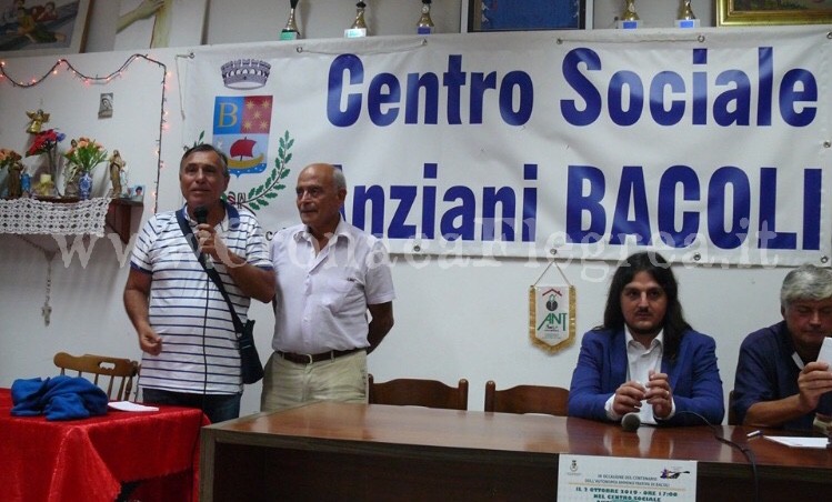 A Bacoli una cerimonia per ricordare i fondatori del centro sociale per anziani