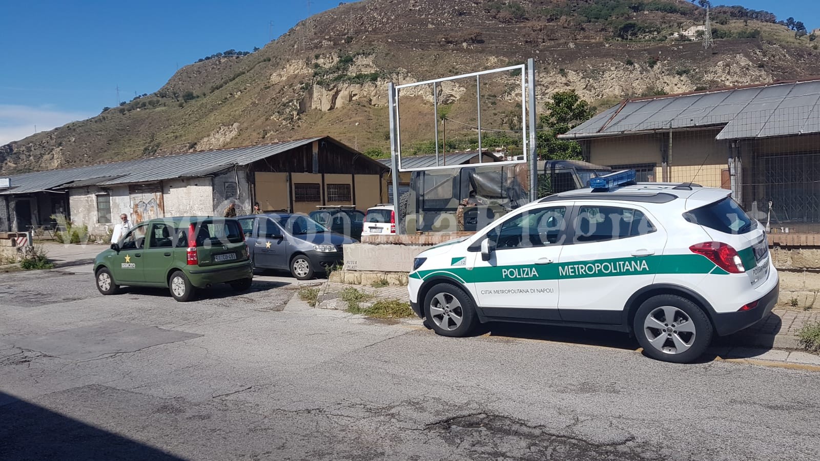 POZZUOLI/ Sequestrato il Polo Artigianale di via Fascione: chiuse 18 attività