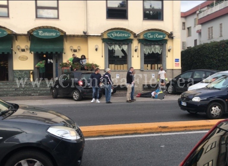 ULTIM’ORA/ Sorpassa un’auto e si schianta: uomo ferito ad Arco Felice – LE FOTO