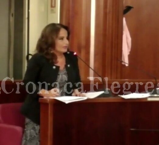 QUARTO/ Capuozzo denuncia: «Il sindaco non ha i numeri in consiglio comunale»