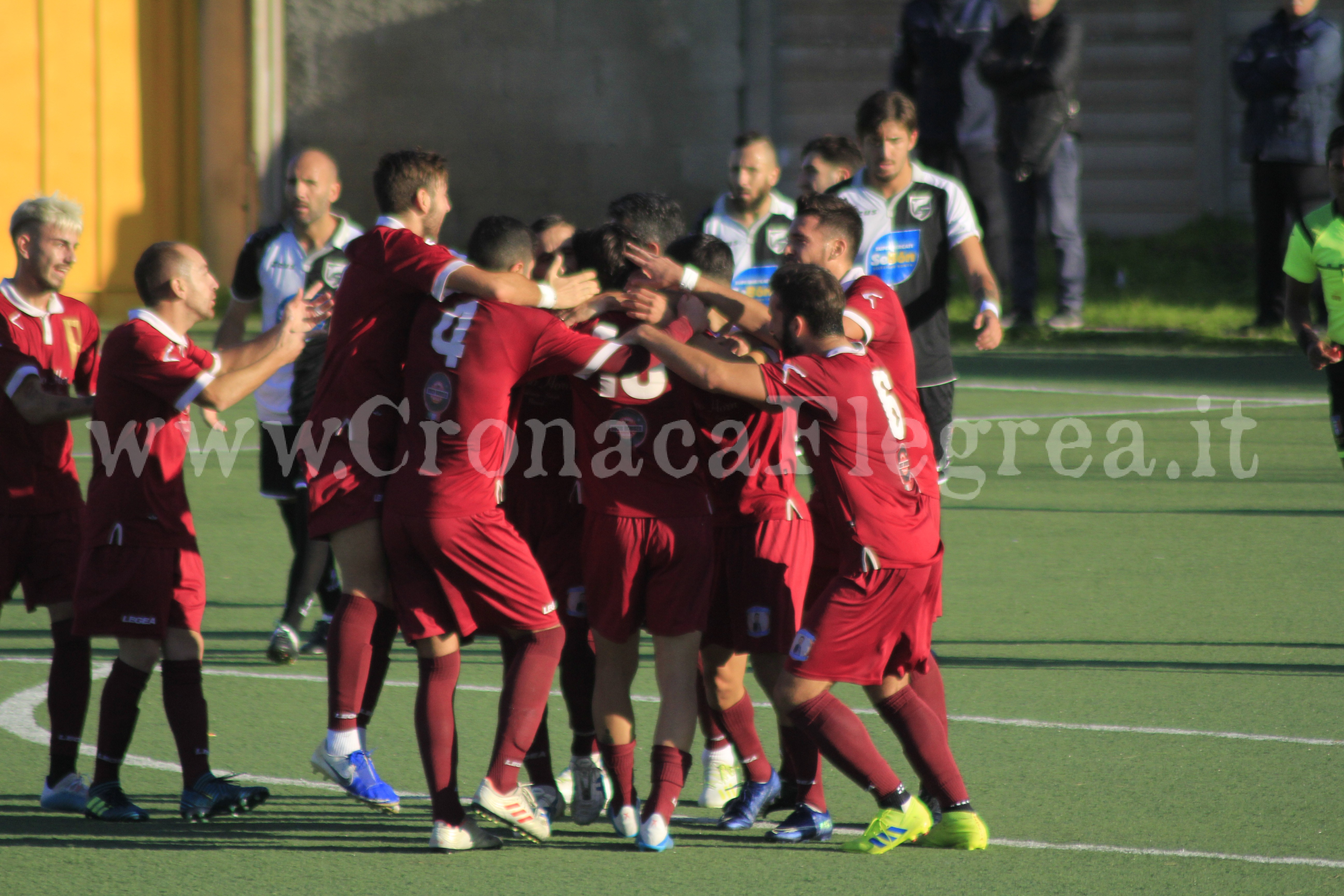 CALCIO\ Volpini-gol e miracolo di Follera: la Puteolana espugna Ischia ed é prima