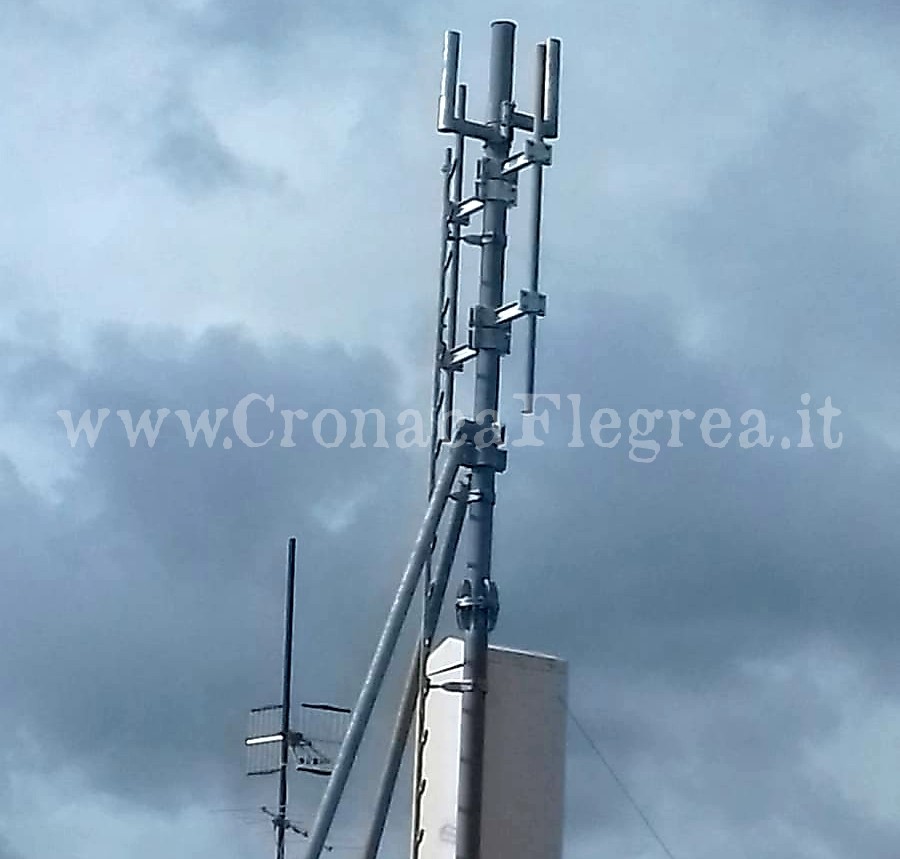 QUARTO/ Antenna 5G in via Cocci, dopo le polemiche arriva lo stop ai lavori