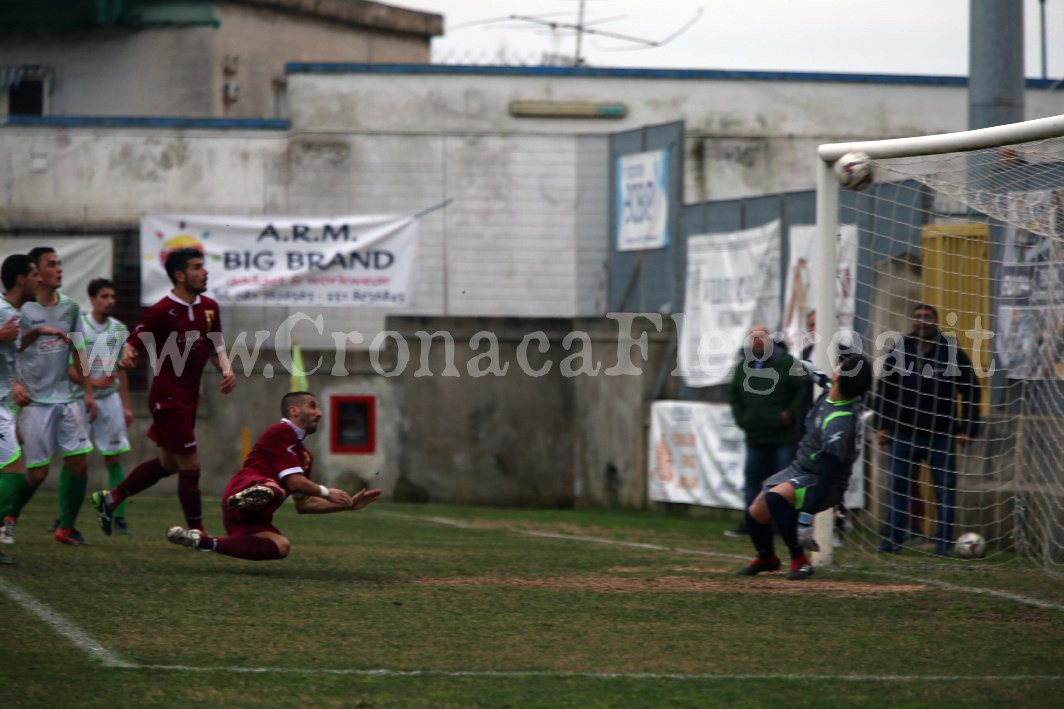 FOTO SHOW/ Le immagini più belle di Puteolana 1902-Real Forio