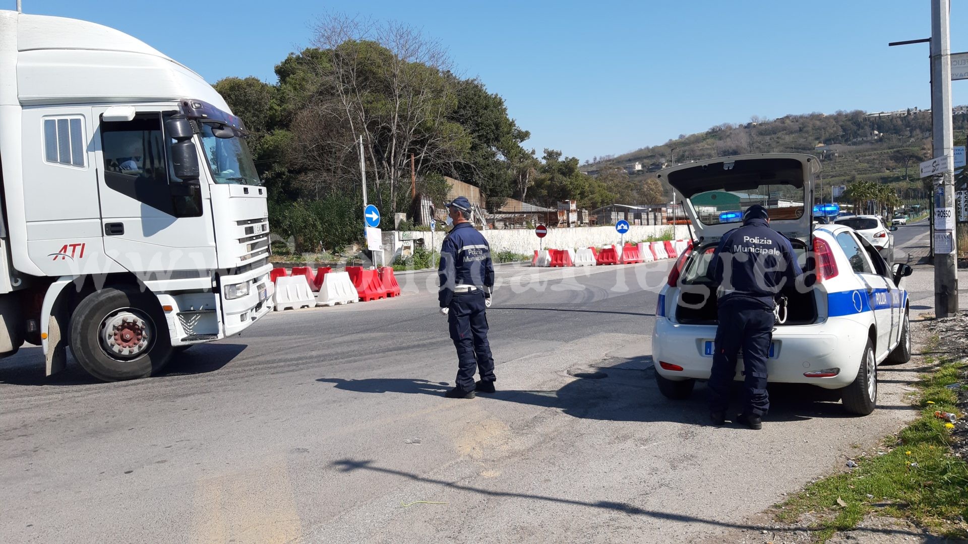 Coronavirus, 21 persone denunciate dalla Polizia Municipale a Pozzuoli