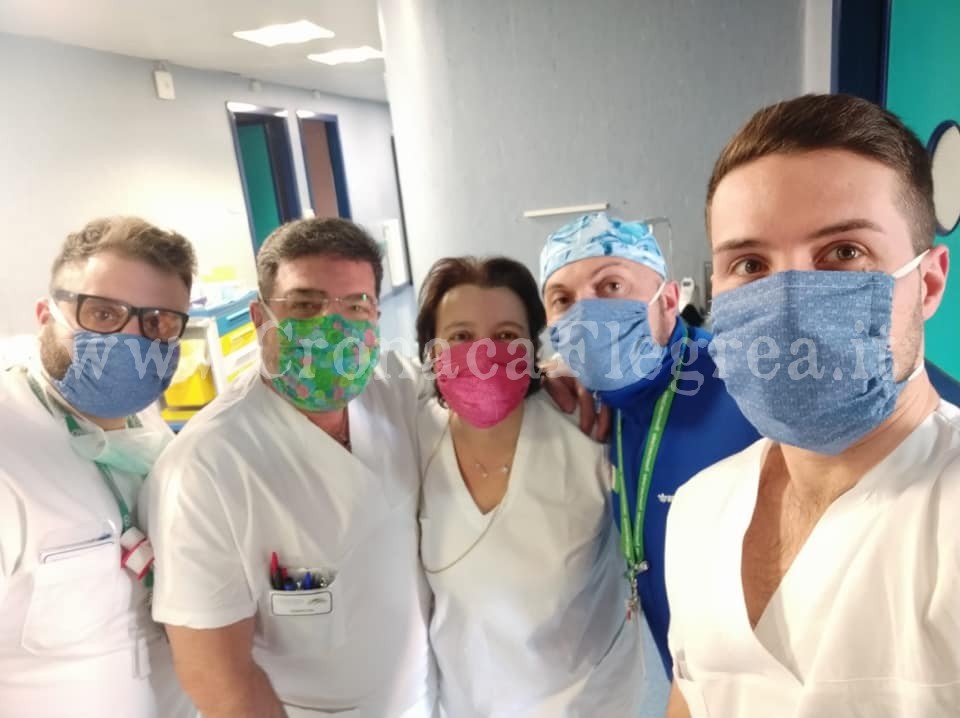Da Pozzuoli mascherine di stoffa per il reparto di Cardiochirurgia del Monaldi