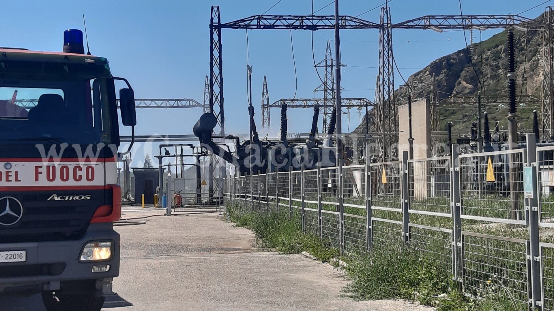 Ancora fumo nella centrale Enel di Pozzuoli: è allarme ambientale