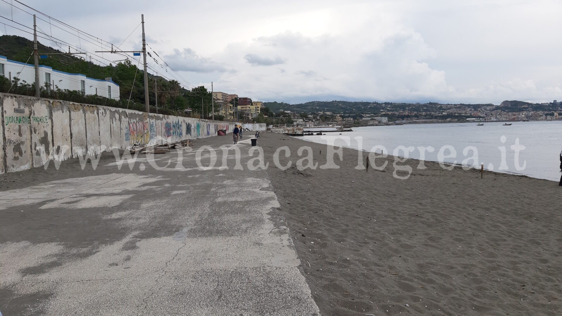 Per Ferragosto chiuse le spiagge di Pozzuoli e Bacoli