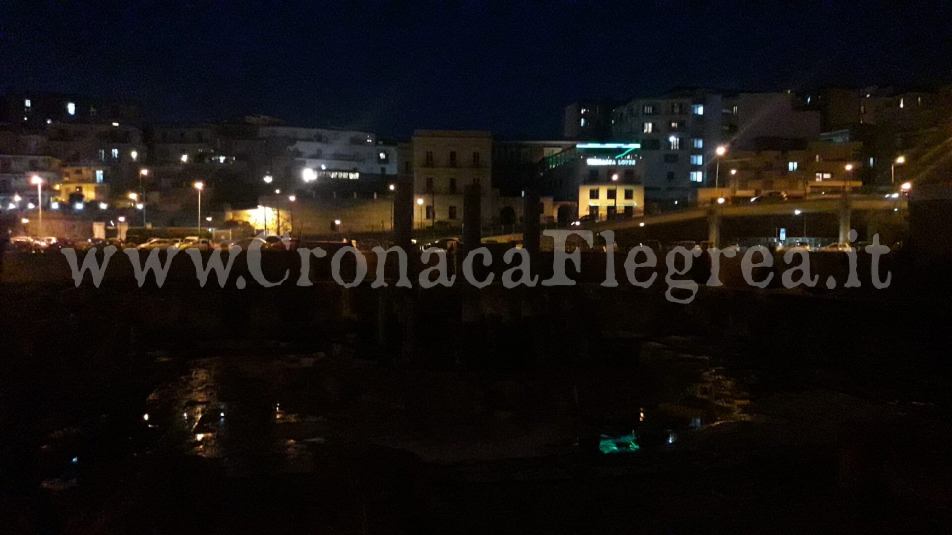 Al buio e dimenticato: la triste fine del Tempio di Serapide di Pozzuoli – LE FOTO
