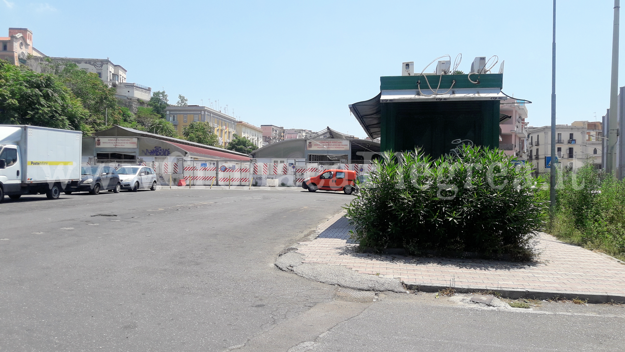 Ancora fermi gli autobus a Pozzuoli: scontro tra Città Metropolitana e i vertici CTP