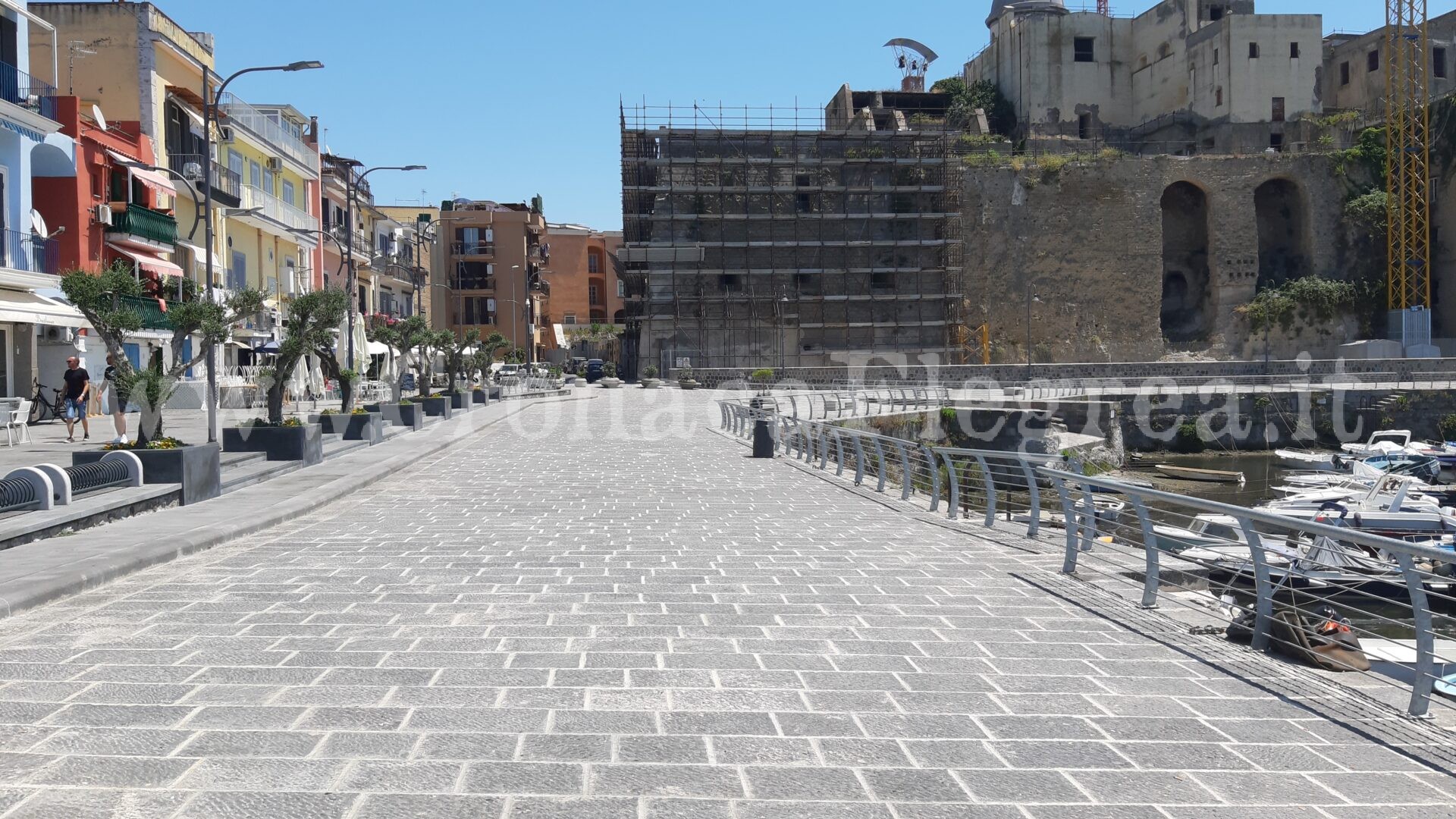 Si allarga la ZTL del centro storico di Pozzuoli: la Darsena diventa off-limits