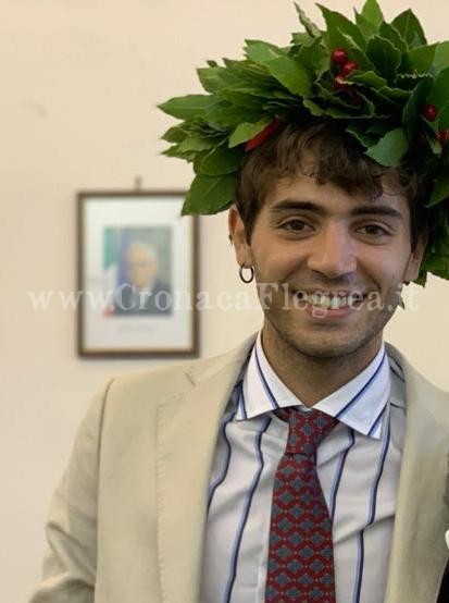 CURIOSITA’/ Alessandro Mario Scalella si laurea a distanza dalla biblioteca comunale di Pozzuoli