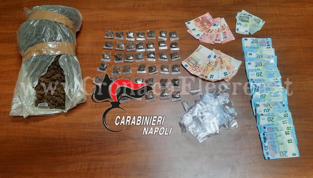 Circolo abusivo a Varcaturo, blitz dei carabinieri: trovati 1 kg di droga e soldi