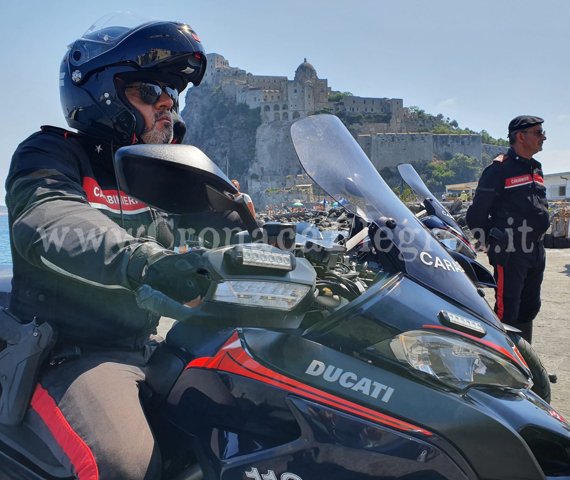 Ferragosto tranquillo: 600 carabinieri per controlli su strade, porti, spiagge e in mare