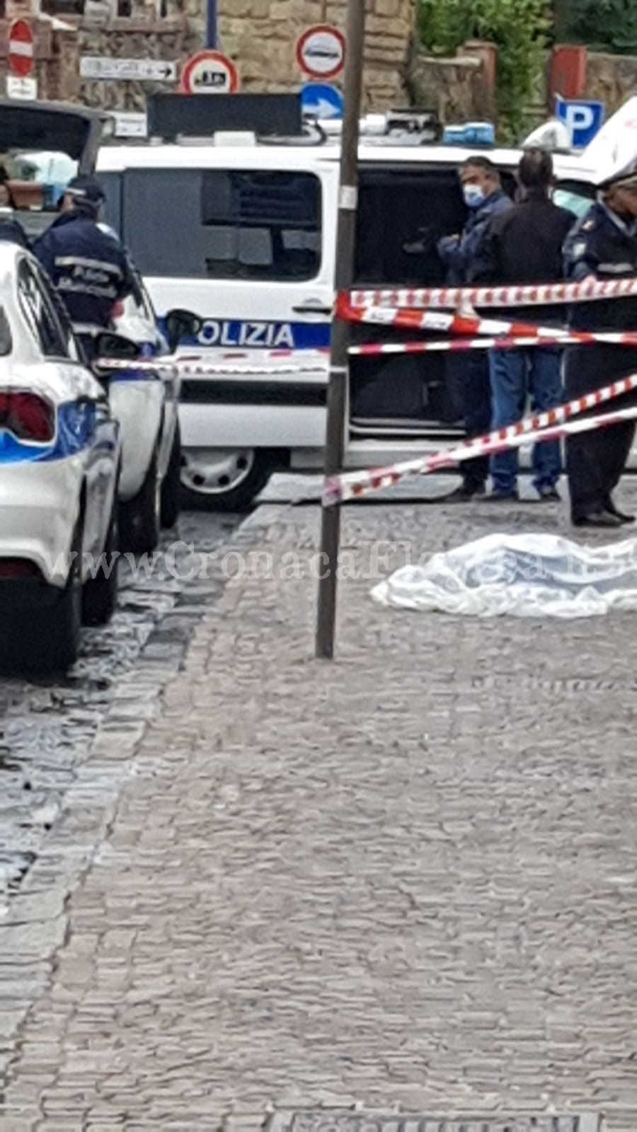 Tragedia a Pozzuoli: anziano esce dal laboratorio di analisi e muore