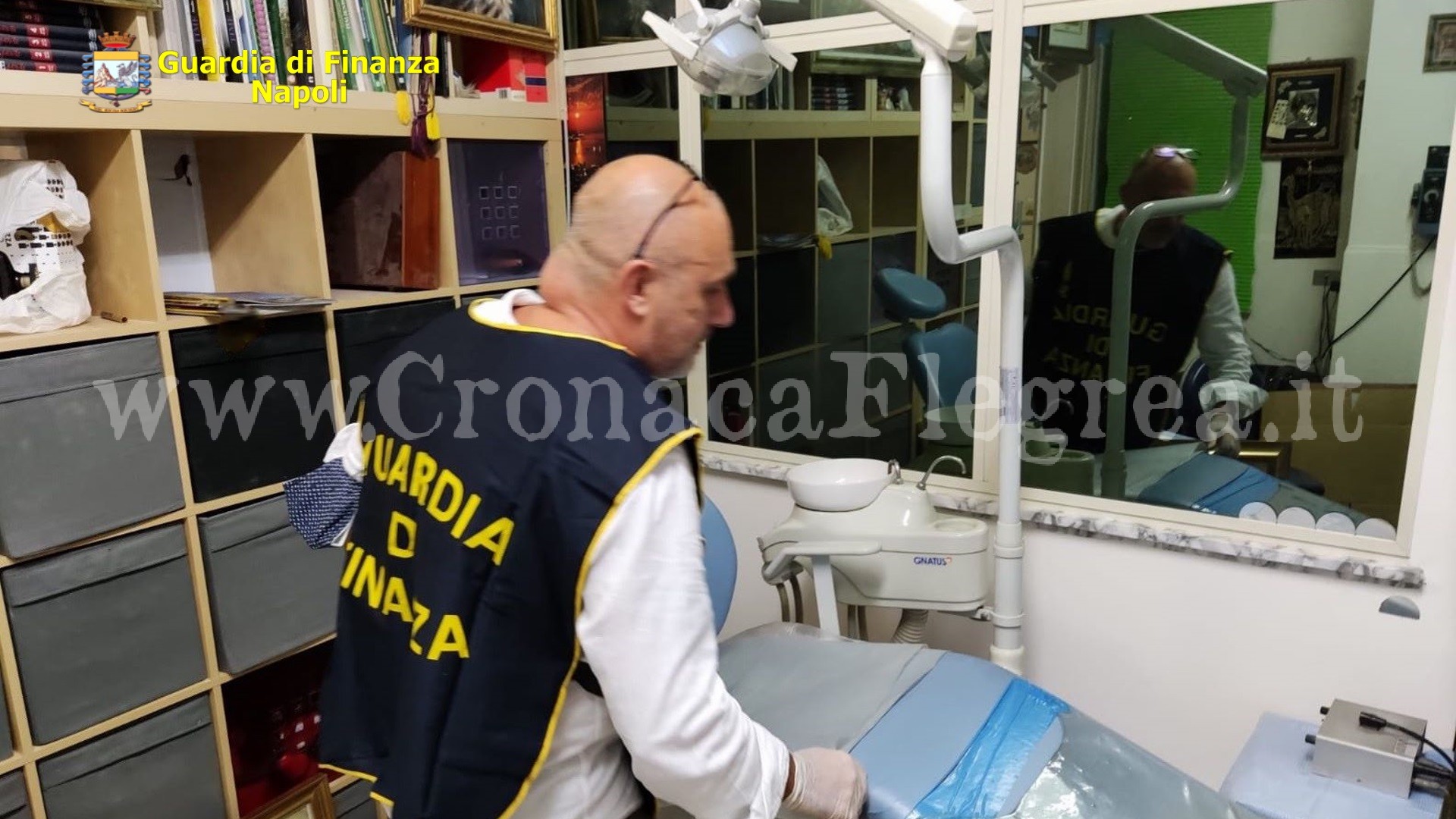 Scoperto e denunciato un falso dentista: sequestrato l’ambulatorio abusivo