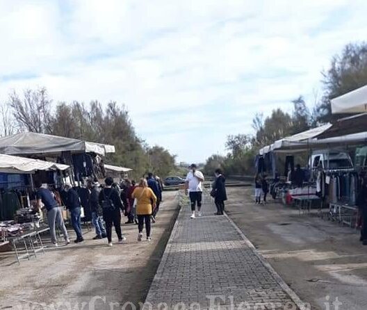 POZZUOLI/ Figliolia chiude i mercatini di Toiano e Monterusciello