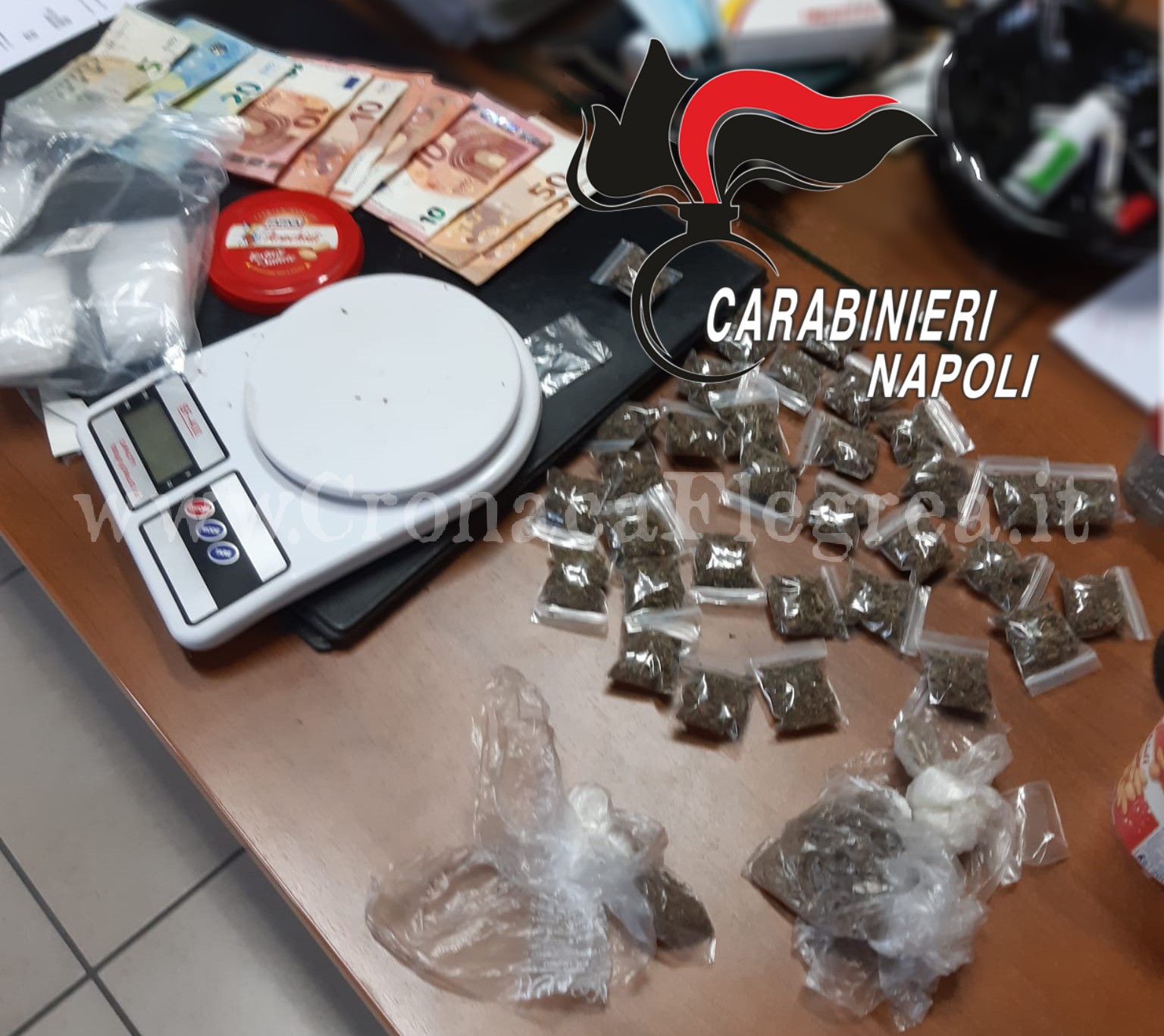 VARCATURO/ Spaccio di marijuana, due arresti