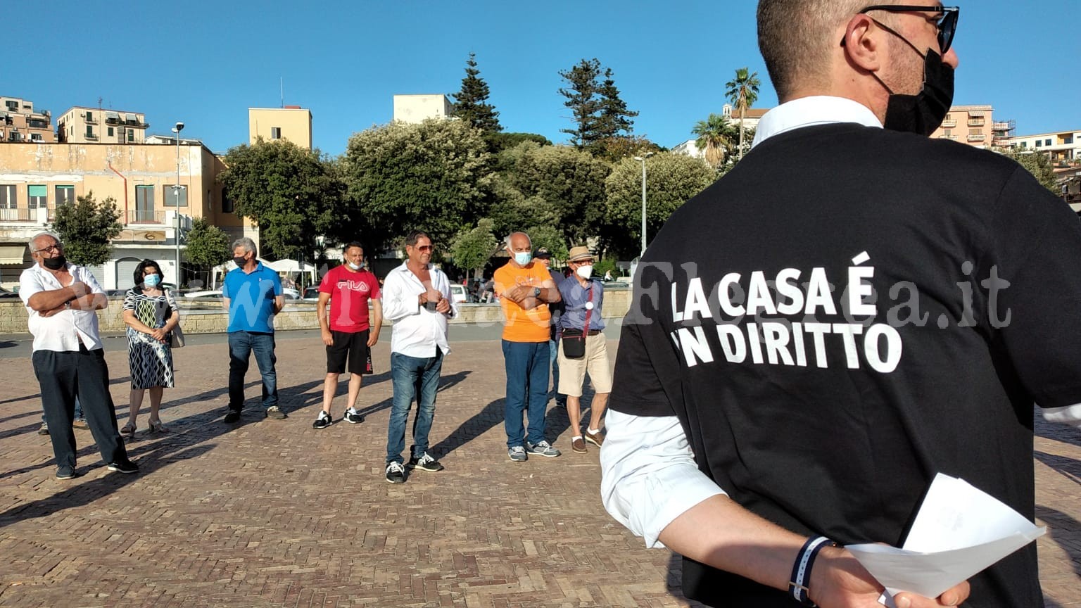 Abusivismo e demolizioni: a Pozzuoli movimenti e comitati in difesa della casa