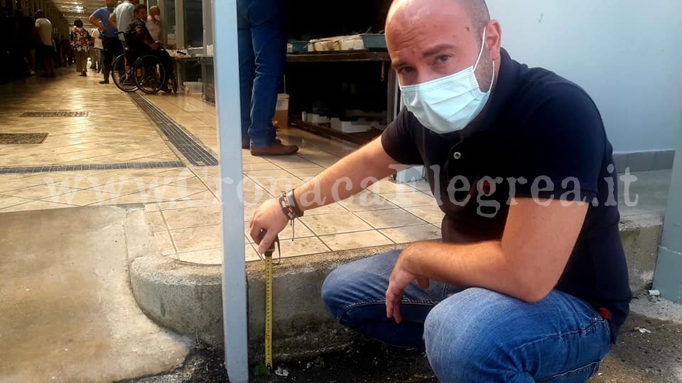 «Malori nel mercato di Pozzuoli per il gran caldo» l’sos di Caso (M5S)