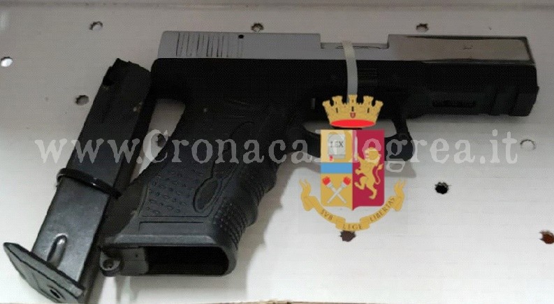 Pistola nascosta in una roulotte sequestrata dalla Polizia