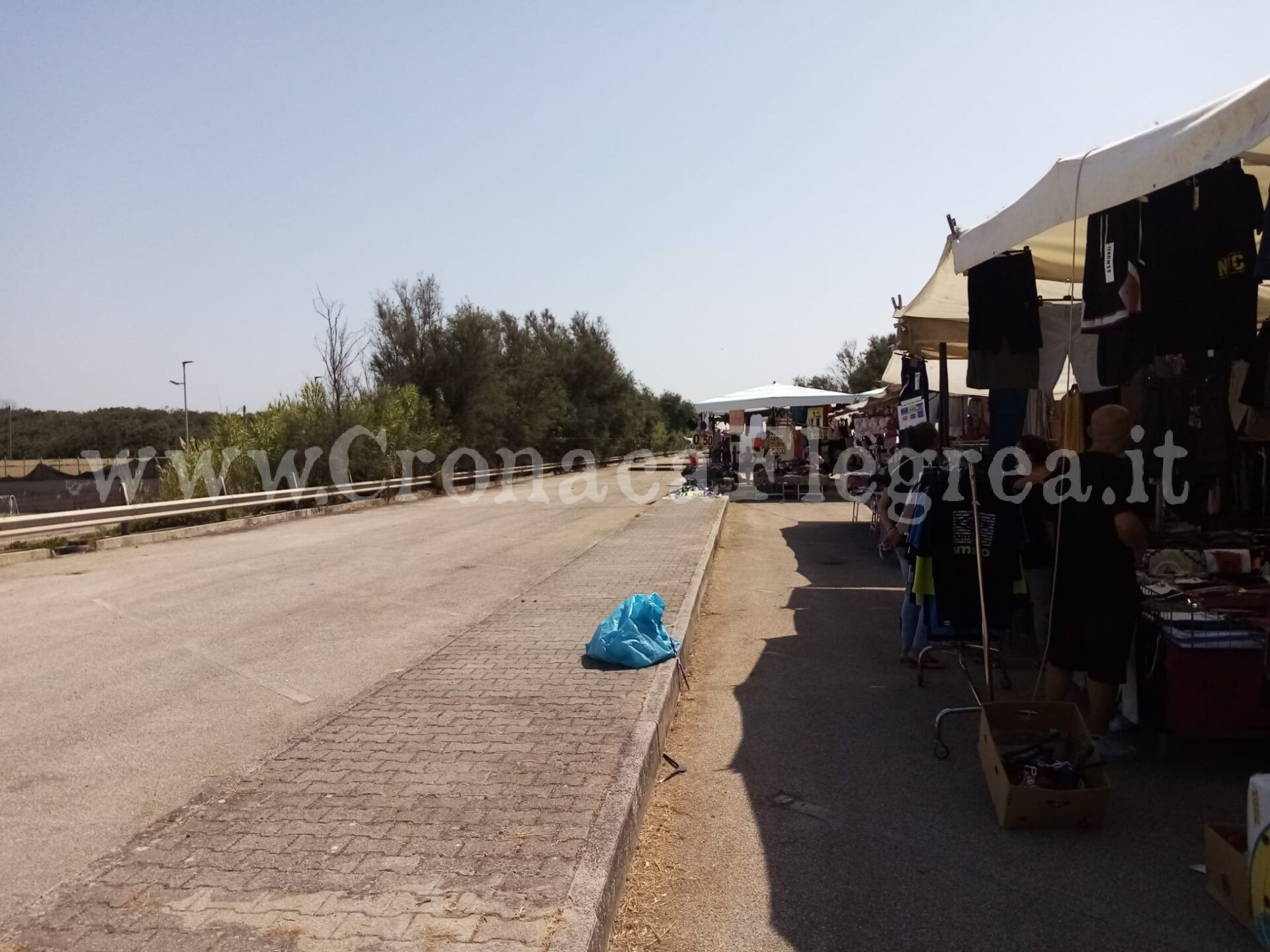 Deserto il mercato itinerante a Licola: delusi gli ambulanti