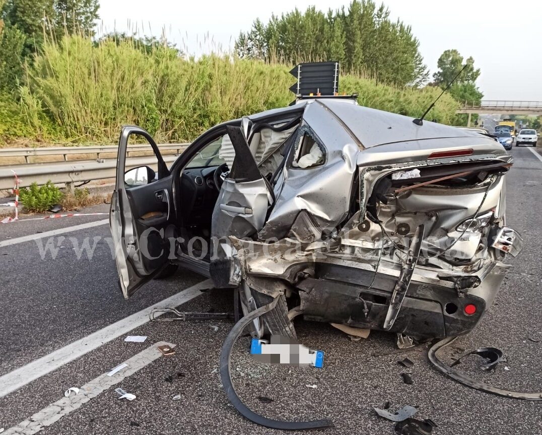 55enne di Pozzuoli morto in incidente: automobilista accusata di omicidio stradale – LE FOTO