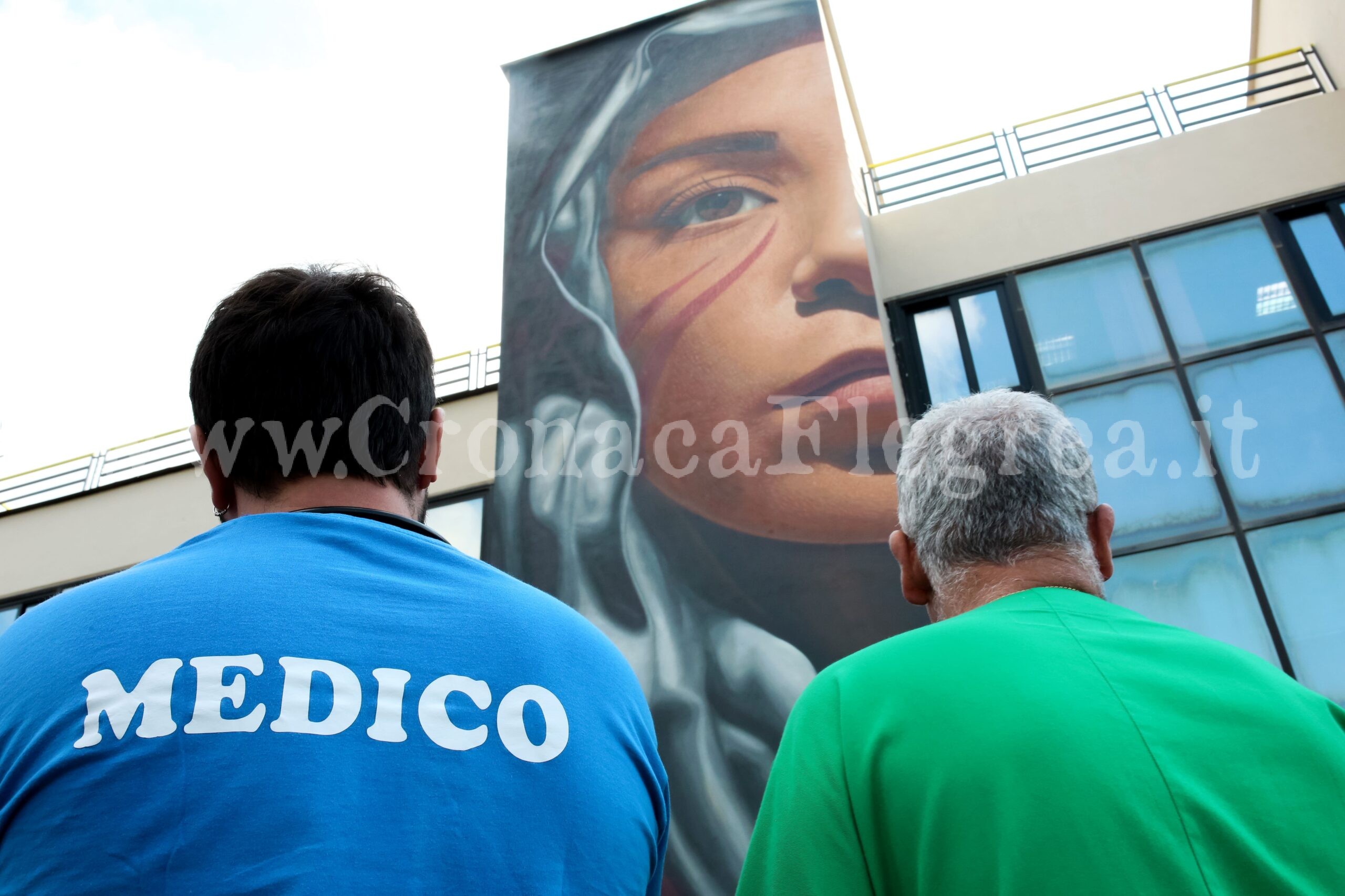 Un trapianto di cornea all’ospedale di Pozzuoli restituisce la vista a una donna peruviana
