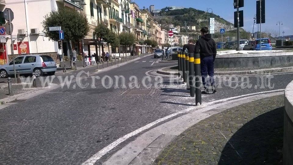 POZZUOLI/ Rissa con spranghe e bastoni a via Napoli