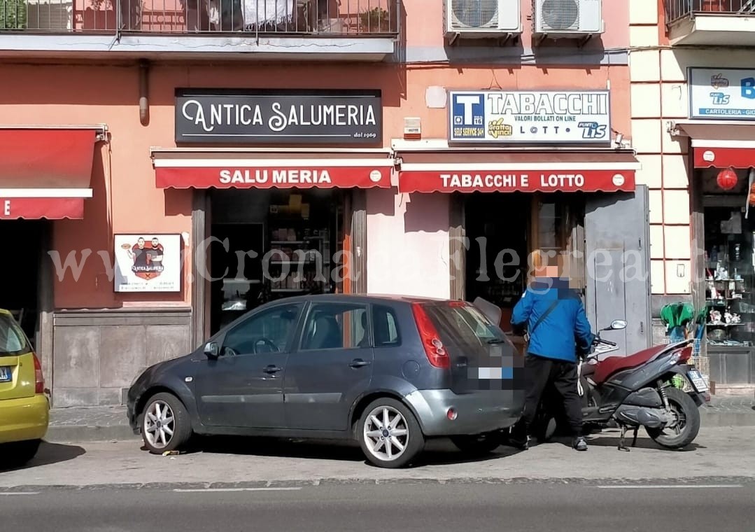 POZZUOLI/ Ennesimo furto a Lucrino: ladri nella salumeria, rubata la cassa