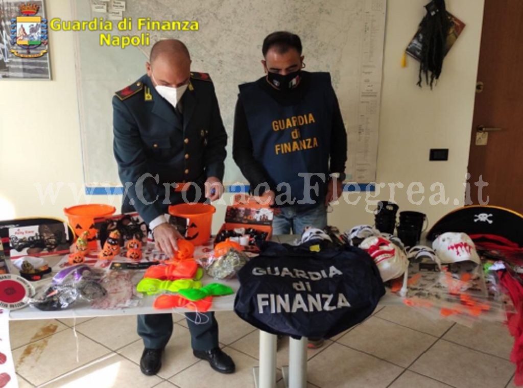 Halloween, blitz della Finanza: sotto sequestro un milione e mezzo di prodotti contraffatti o non sicuri