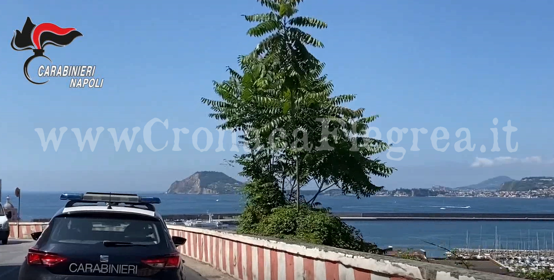 Sorvegliato speciale senza patente bloccato in auto in direzione Pozzuoli: preso