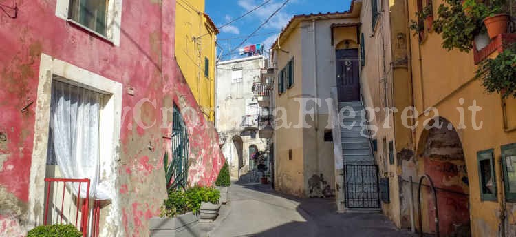 BACOLI/ Lavori di rigenerazione urbana, via Cento Camerelle chiude per oltre 3 mesi