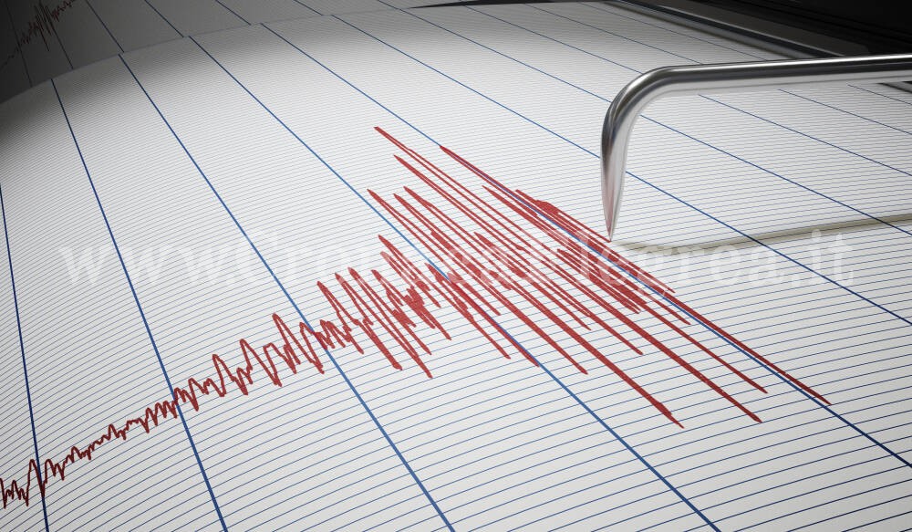 POZZUOLI/ Sciame sismico ancora in corso, nuova scossa di terremoto in mattinata