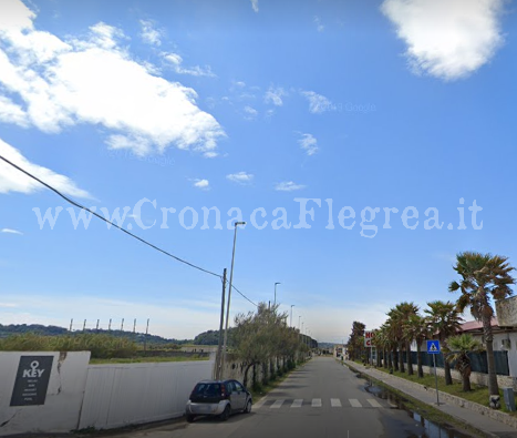 POZZUOLI/ Abusi edilizi, sequestrate una pedana e un’area verde in un lido
