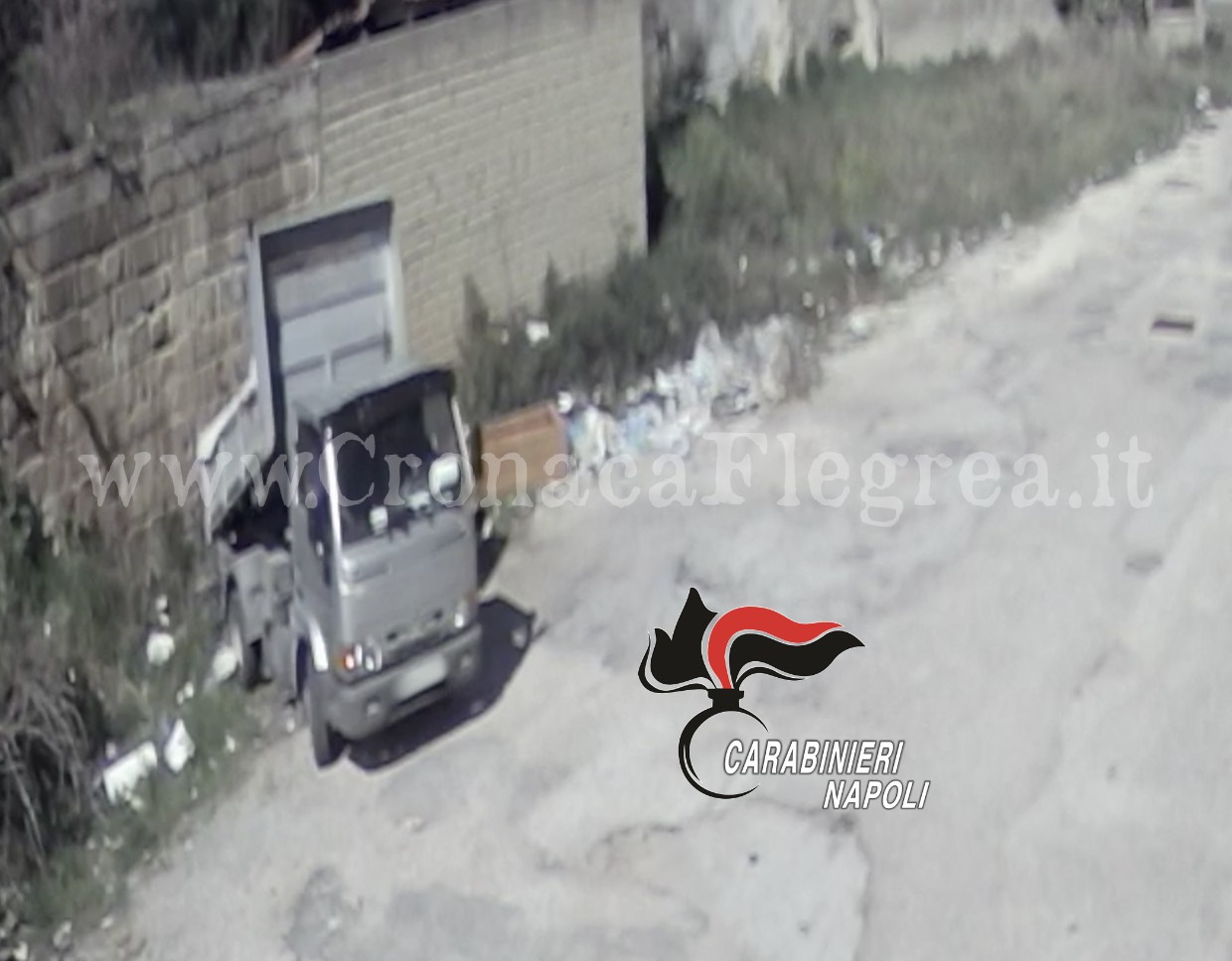 VARCATURO/ Trasporta un quintale di rifiuti con un furgone, denunciato