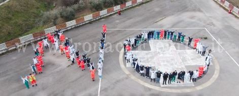 140 medici e operatori sanitari scrivono “NO” alla violenza con i propri corpi
