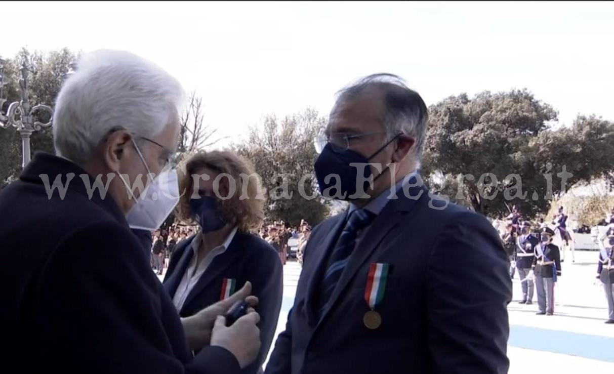 Mattarella consegna la medaglia d’oro al valore civile al papà di Pierluigi Rotta