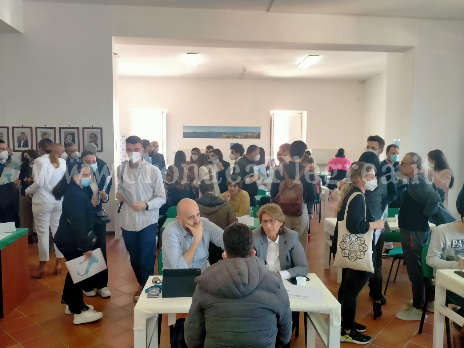 A Pozzuoli cento nuove assunzioni nella giornata del primo “Career Day” – LE FOTO