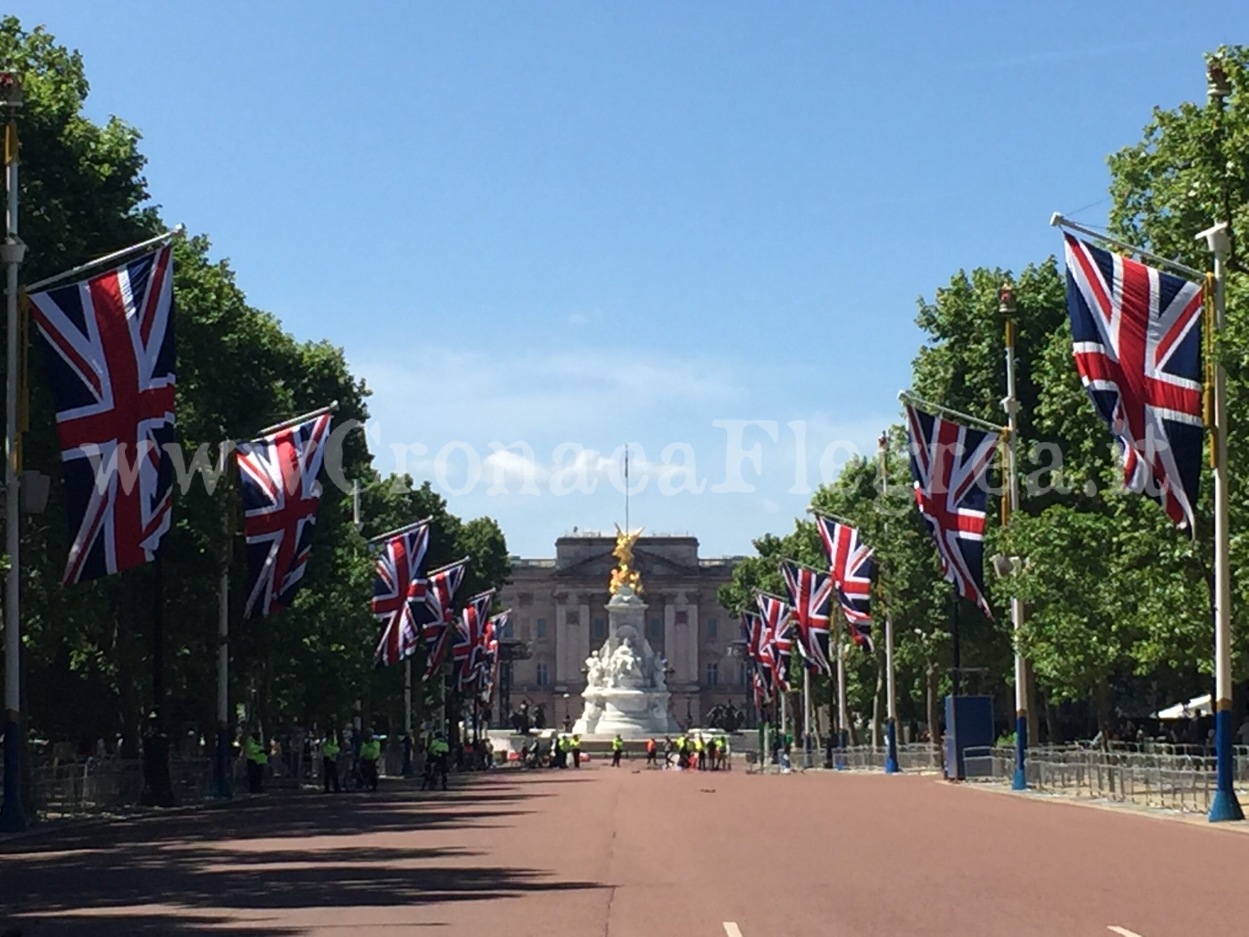 Una cittadina flegrea a Londra «Vi racconto il giubileo di platino della Regina»